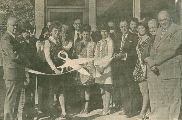 Ribbon cutting North Ukiah Branch